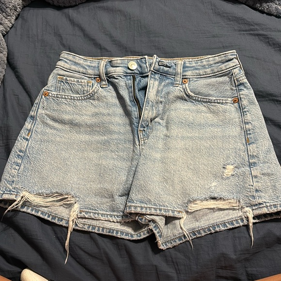 American Eagle Outfitters Pants - American Eagle Mom Shorts